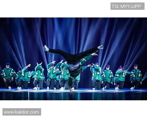 广州街舞队比赛经验深度对比与启示分析 广州街舞队比赛经验深度对比与启示分析