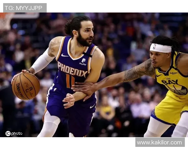 勇士与太阳激战正酣文字直播带你全程感受比赛精彩瞬间 勇士与太阳激战正酣文字直播带你全程感受比赛精彩瞬间