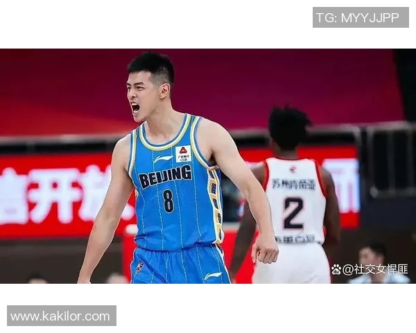 方硕：从篮球新星到职业生涯的蜕变与成长之路探秘