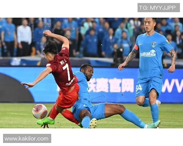 辽宁宏远迎战南通支云期待精彩对决双方球员全力以赴争夺胜利荣耀