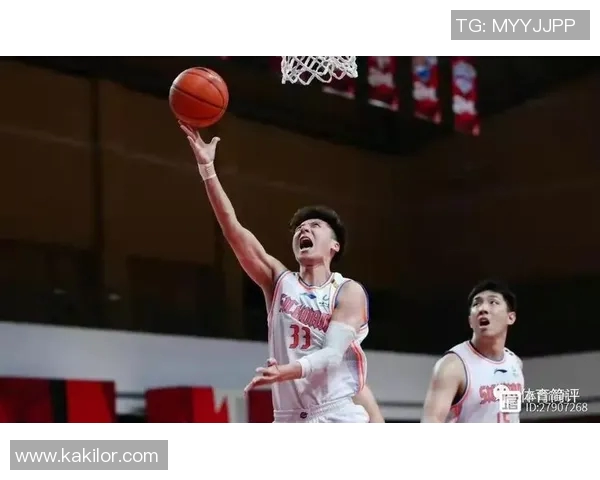 韩硕:从篮球场上的新星到商业领域的多面手,如何实现人生的华丽转身 韩硕:从篮球场上的新星到商业领域的多面手,如何实现人生的华丽转身