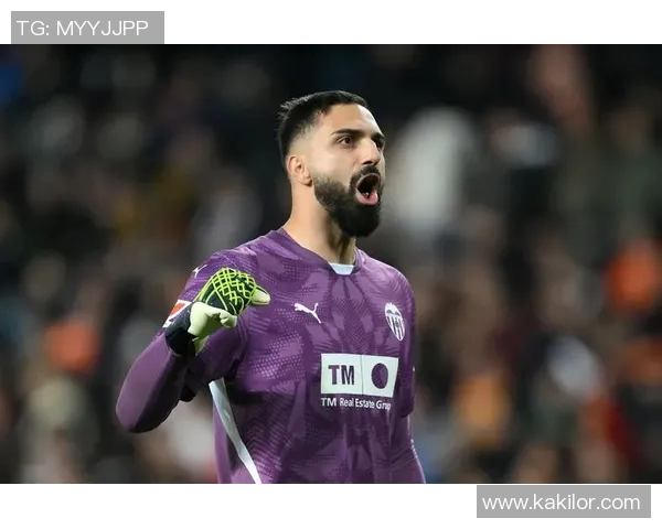 利物浦与皇马精彩对决回放全景解析及比赛亮点回顾