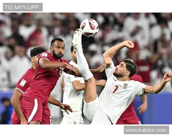 卡塔尔与伊朗足球赛精彩对决展现亚洲足球实力与激情碰撞