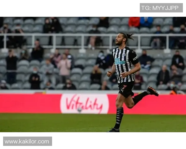 孙兴O的足球之路：从青涩少年到世界顶级球星的传奇旅程