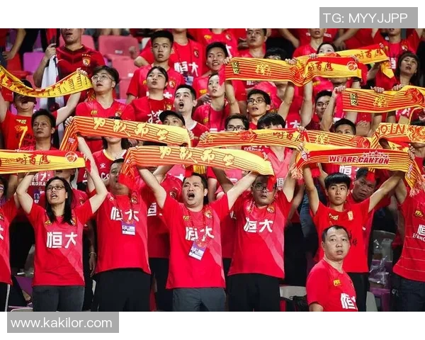 墨胜对决广州恒大揭示中超新格局球迷期待精彩对抗与战术较量