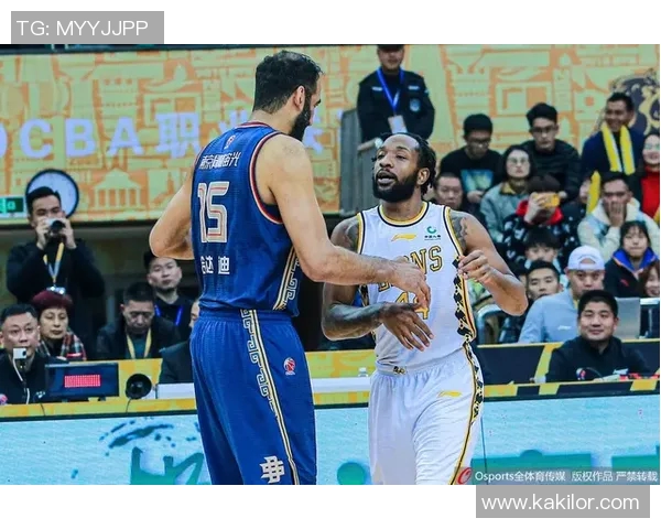 CBA精彩对决吉林队与山东队的巅峰对抗集锦回顾 CBA精彩对决吉林队与山东队的巅峰对抗集锦回顾