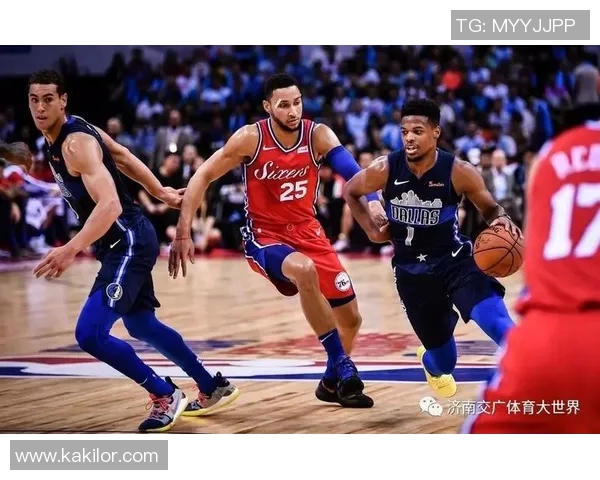 多伦多与达拉斯激战正酣比分悬念引人关注 多伦多与达拉斯激战正酣比分悬念引人关注