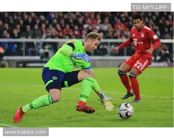 沙尔克04队迎战强敌全力争胜期待精彩对决