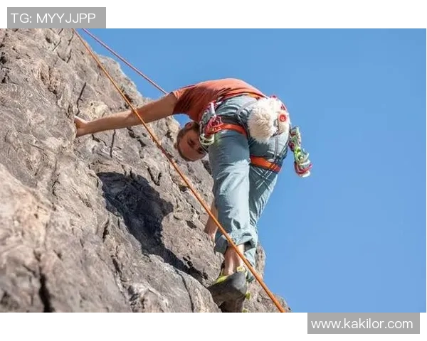 王丽亲述攀岩技巧与心得体会助你轻松征服高峰 王丽亲述攀岩技巧与心得体会助你轻松征服高峰