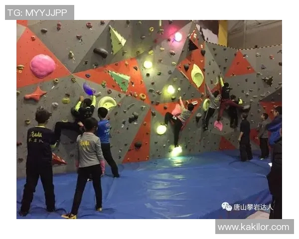 深圳攀岩队在全国攀岩团队协作排行榜中荣获第九名的佳绩